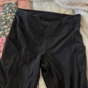 Lululemon Athletica Black Leggings with back zipper pockets